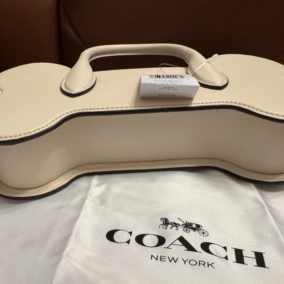 Coach Bone Bag in Chalk NWT CCC60 - Picture 5 of 7
